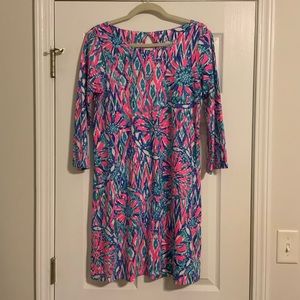 Lilly Pulitzer size medium 100% PIM cotton. Great condition